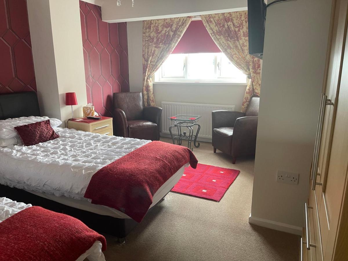 Brewery Farm House Bed & Breakfast Swindon Exterior foto